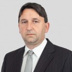 Момчил Ненов 2